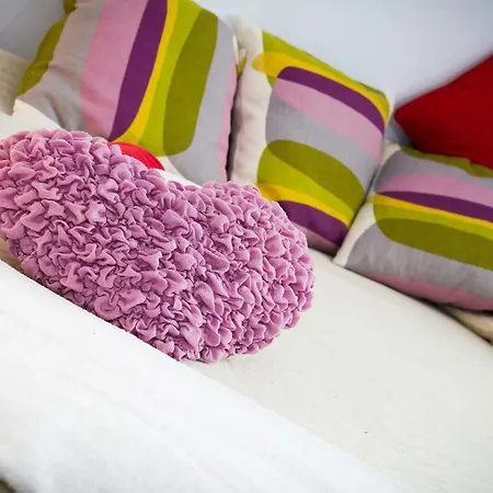 Candia *